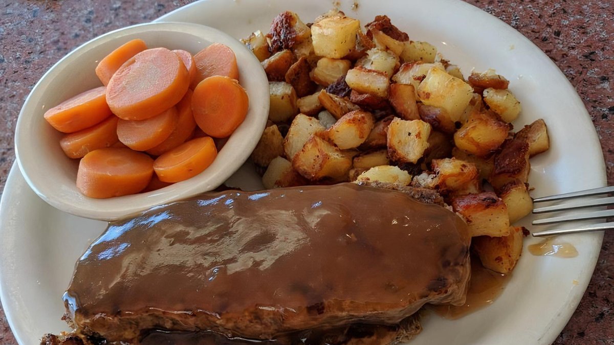 Country Boys oven roasted meatloaf dinner
